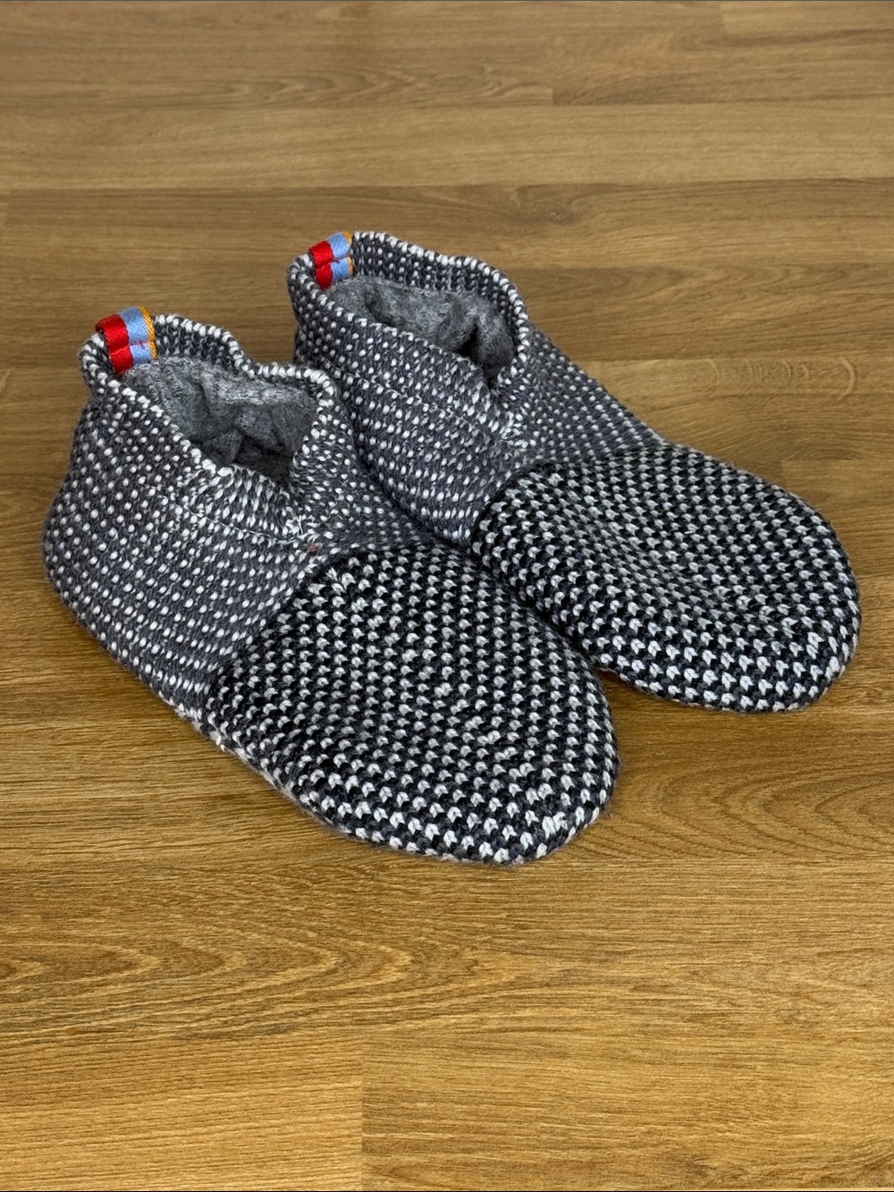 Bombas Youth Gripper Slipper Merino Wool Blend Y2 1-5 Unisex Slip On